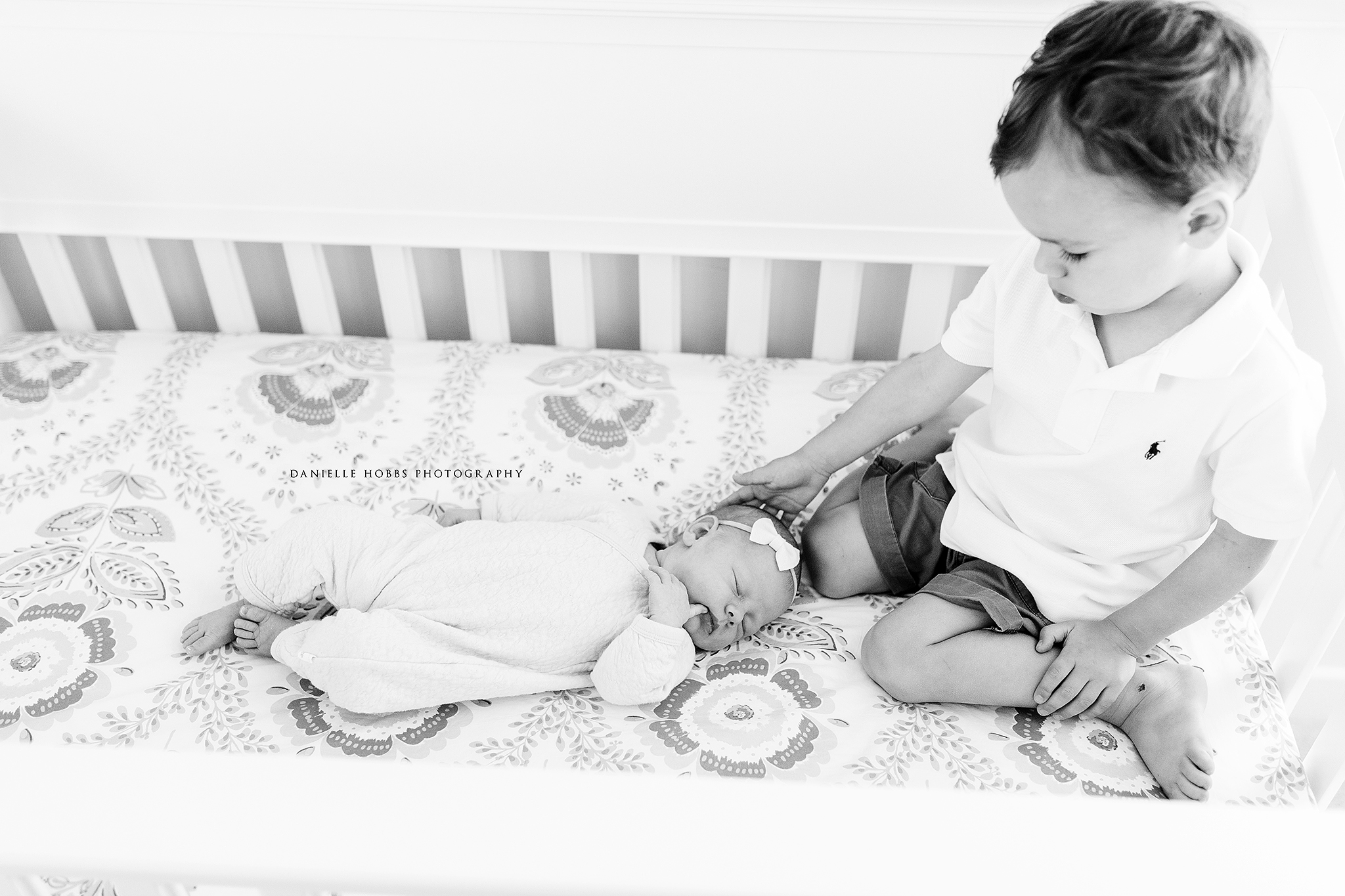 Lifestyle Newborn Photography Session | Northern Virginia Newborn Photographer