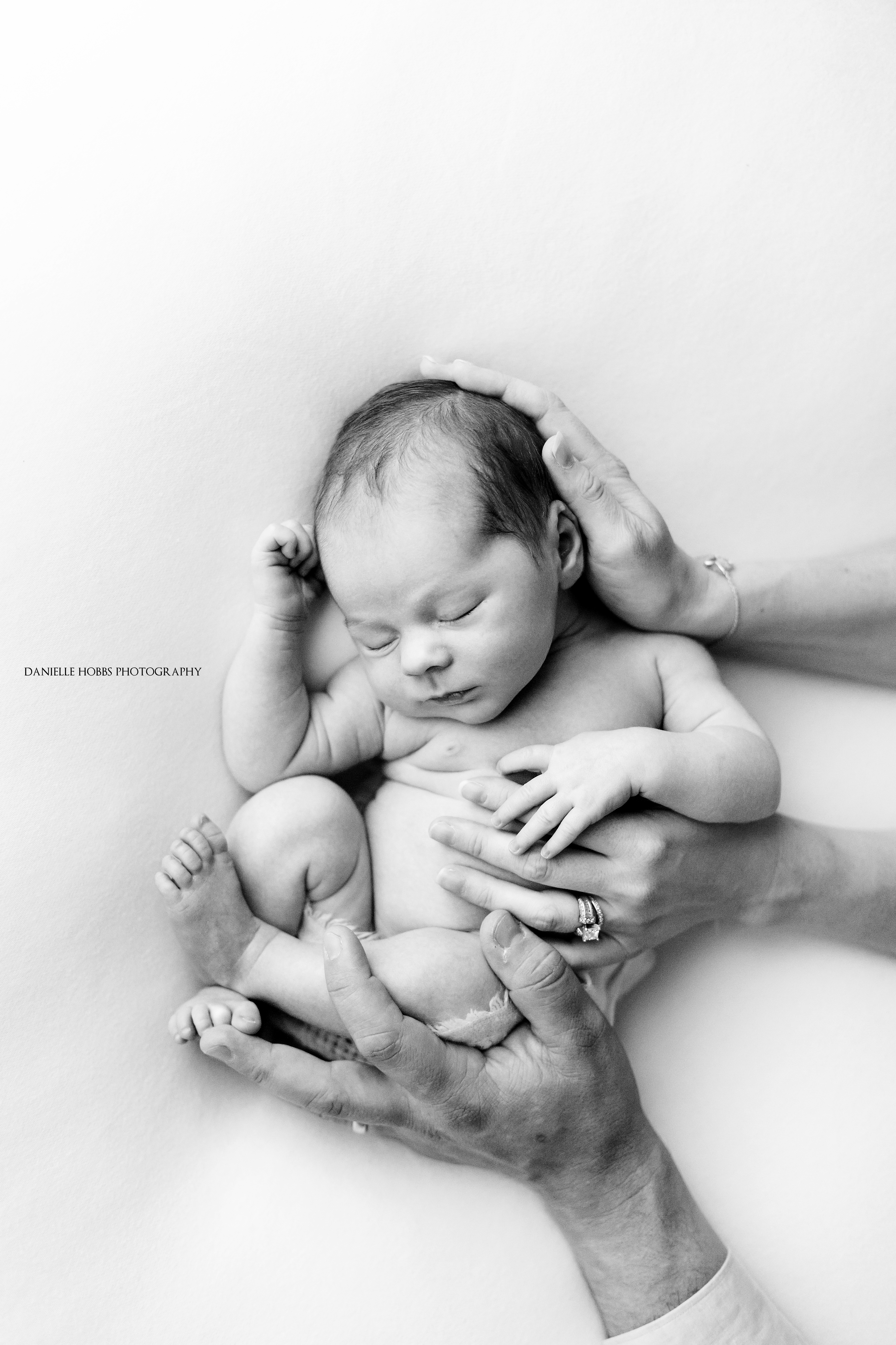 Best Newborn Photographer in Gainesville Virginia Newborn Baby Photo Session