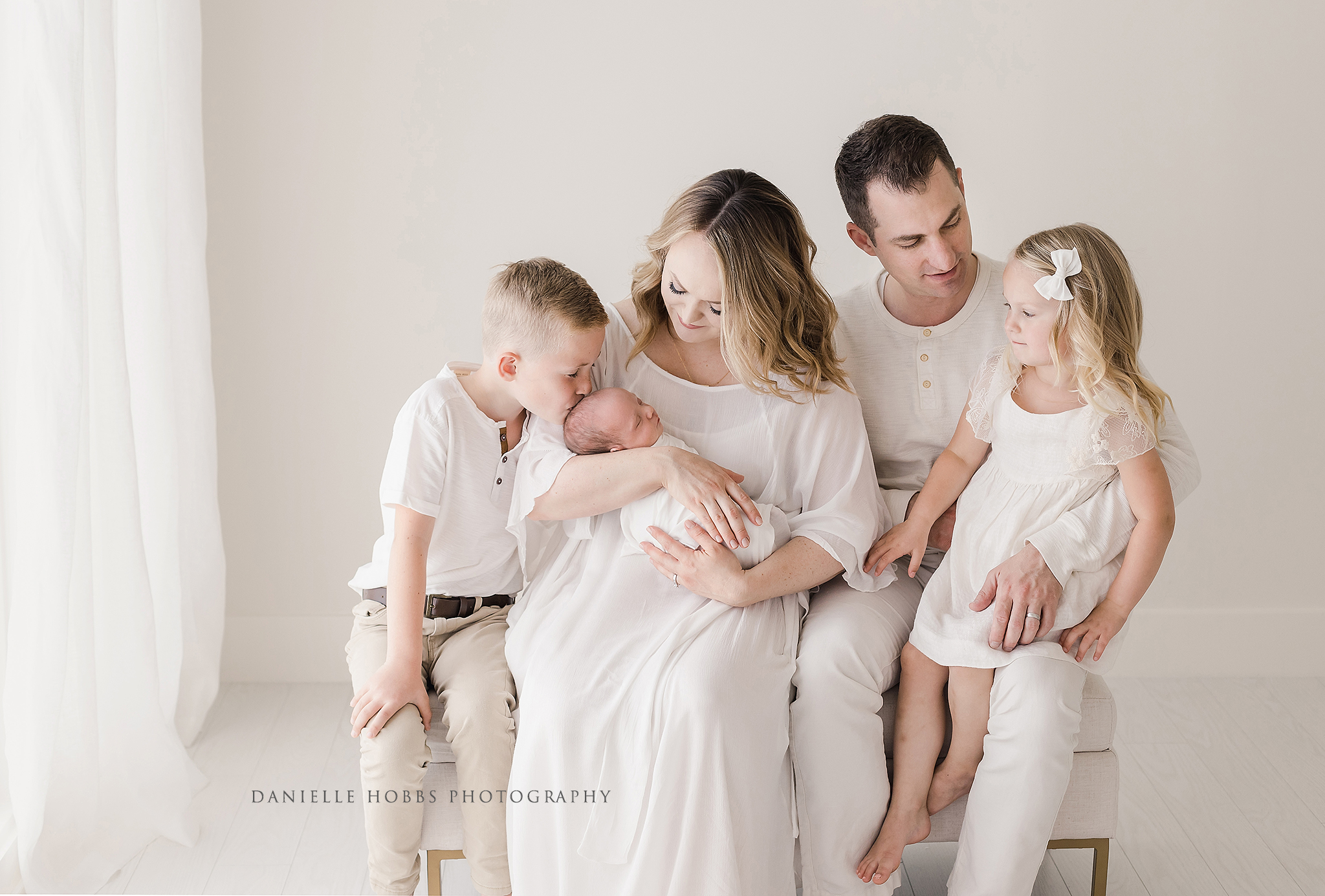 Travel Newborn Session in San Jose | NOVA Newborn Photographer